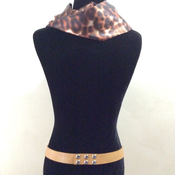 Michael Kors leather and silver tone chain belt - Picture 3 of 13